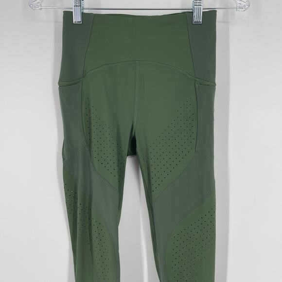 Lululemon Uncovered Strength High Rise Crop 23" Size 4 Algae Green - Picture 3 of 10